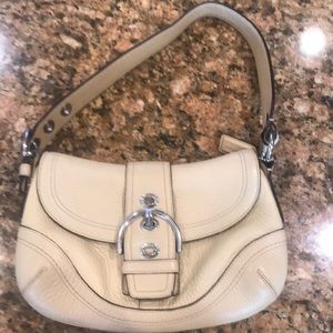 Coach pebble soho buckle bag, very good condition